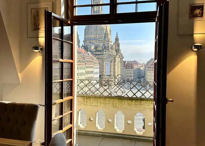 Luxus Mit Einmaligem Blick Auf Frauenkirche *