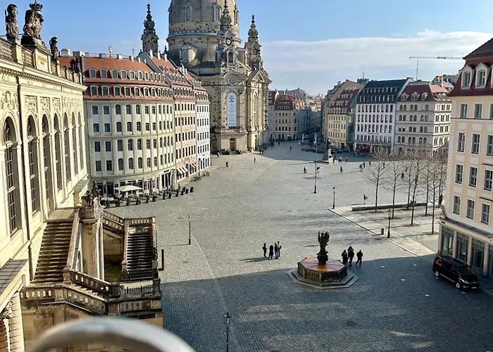 شقة Luxus Mit Einmaligem Blick Auf Frauenkirche *