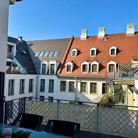 Luxus Mit Einmaligem Blick Auf Frauenkirche 아파트 드레스덴