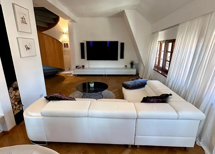 Appartement Luxus Mit Einmaligem Blick Auf Frauenkirche