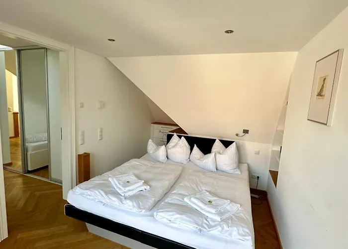 Luxus Mit Einmaligem Blick Auf Frauenkirche Appartement Dresden