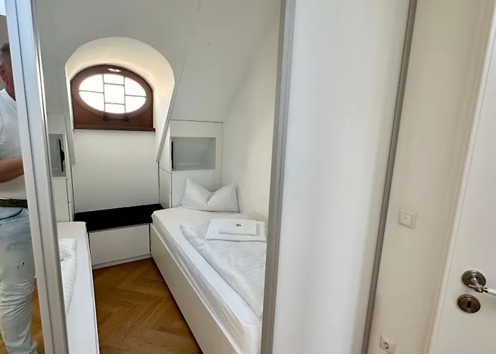 Appartement Luxus Mit Einmaligem Blick Auf Frauenkirche *